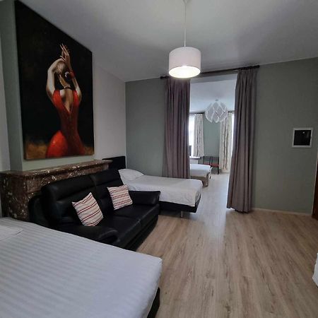 Apartments Marco Polo Midi Brussel Bagian luar foto