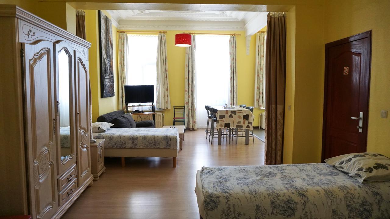 Apartments Marco Polo Midi Brussel Bagian luar foto